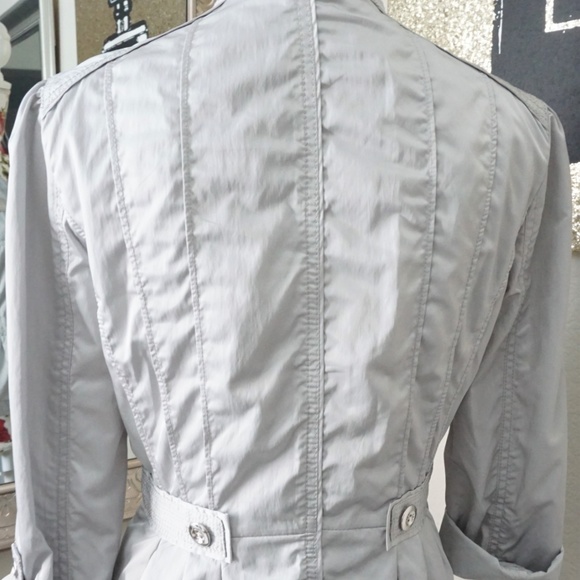 SOLD WHBM | Silver Satin Button Up Jacket Size 4 - Picture 7 of 8